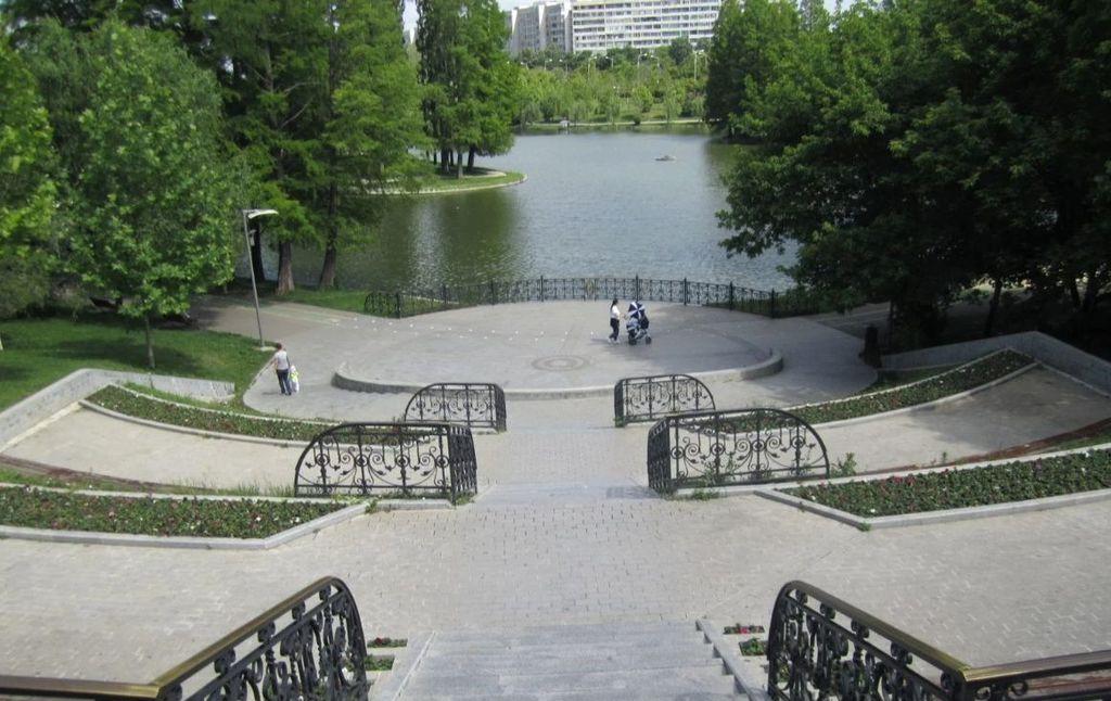 Garsoniera conf 1 langa Parcul ior Metrou Dristor Sec