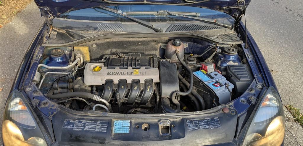 Renault Clio 2 2003 1 250 eur