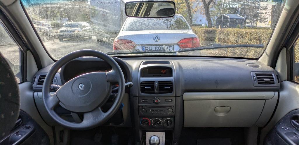 Renault Clio 2 2003 1 250 eur