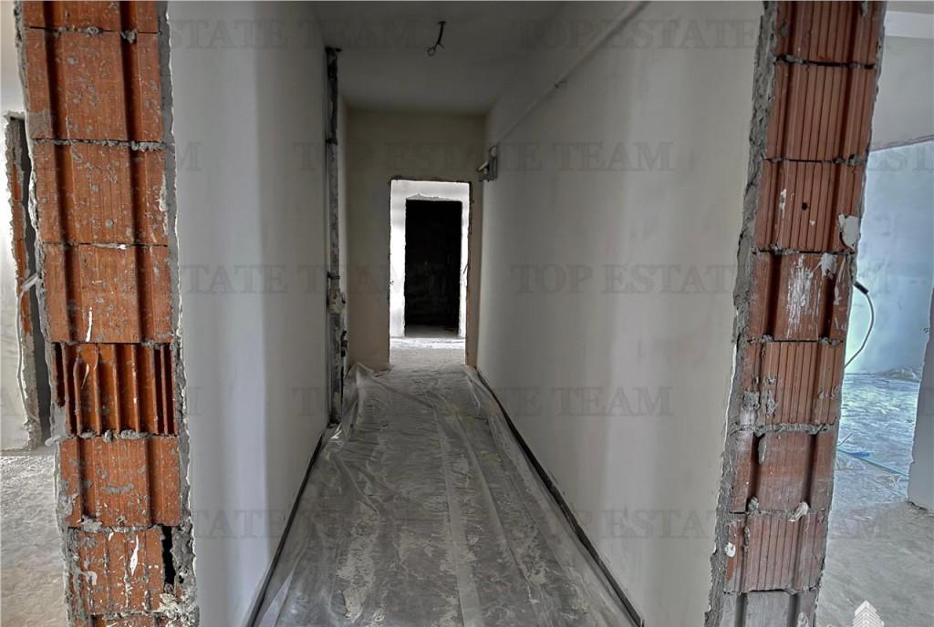 Oferta speciala / Apartament cu 2 de pe Bld Metalurgiei /