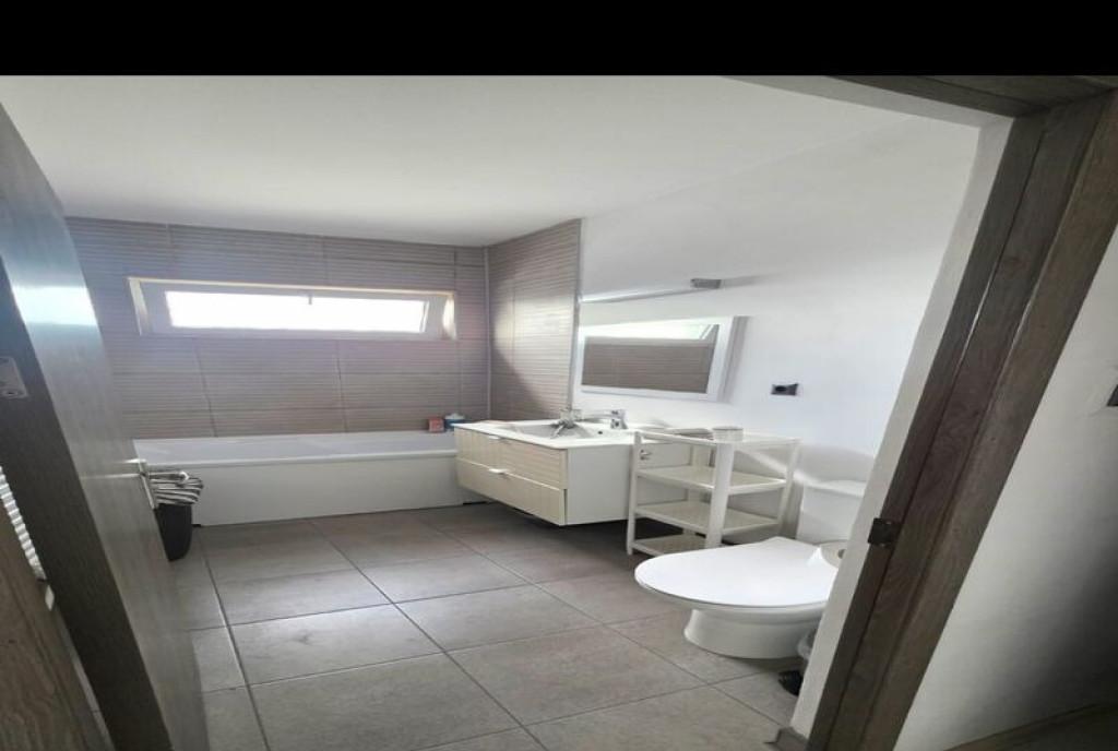 Apartament 3 camere de inchiriat zona Ferdinand