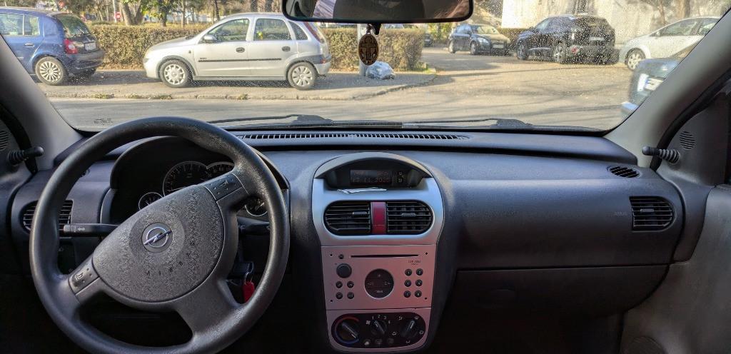 Opel Corsa Enjoy 2003 1 125 eur