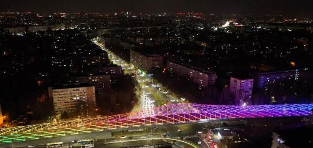 Garsoniera renovata mobilata Metrou Aparatorii Patriei Se