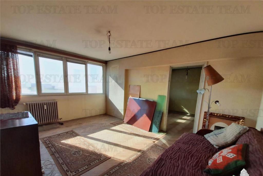 In exclusivitate tineretului chiar la metrou 3 camere la