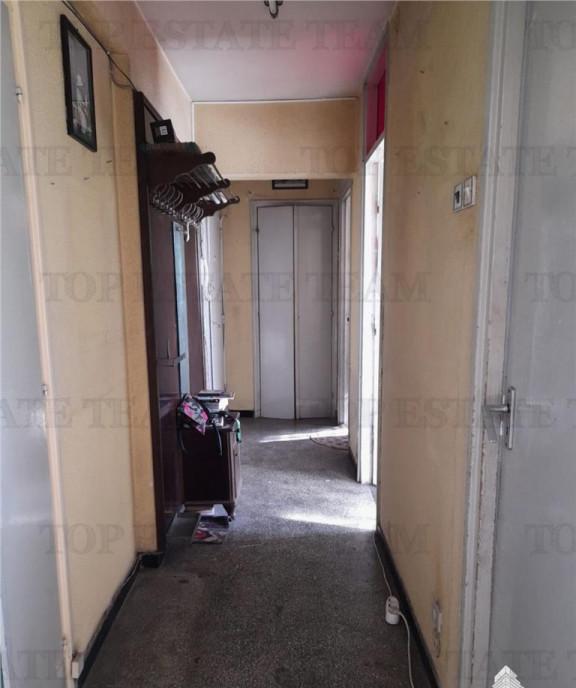 In exclusivitate tineretului chiar la metrou 3 camere la