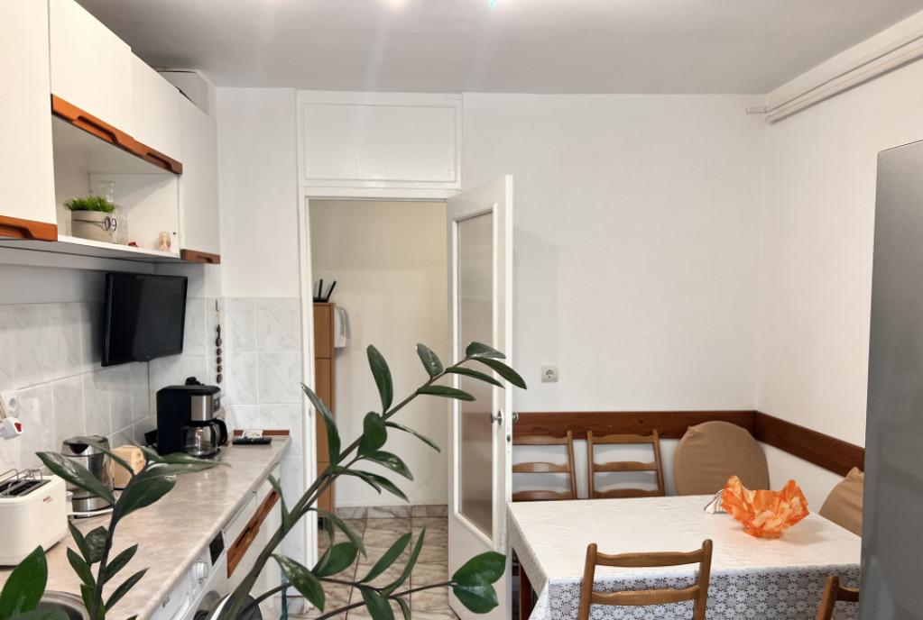 Ap 2 camere decomandate curat carier Strand et 2