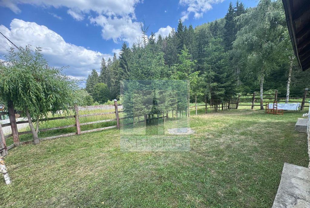 Casa Apata judetul Brasov