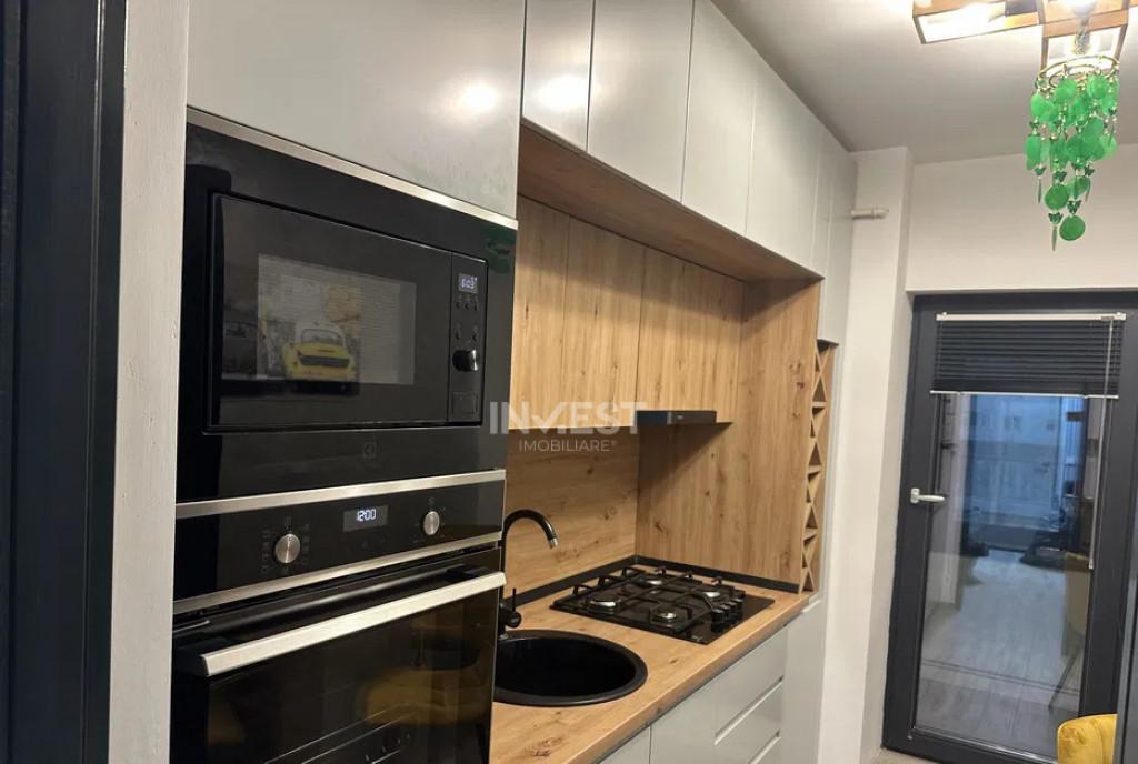 Apartament de vanzare 4 camere si 2 bai zona Pacurari Mimo