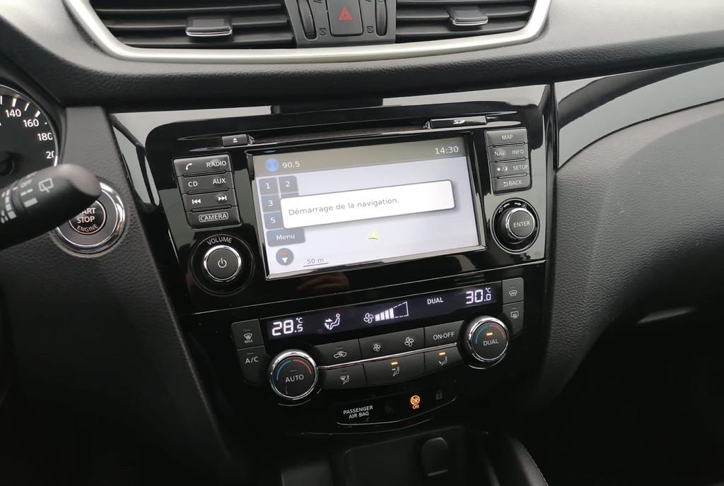 Nissan Qashqai J11 1 6 4X4 2014 Tekna 10 600 eur