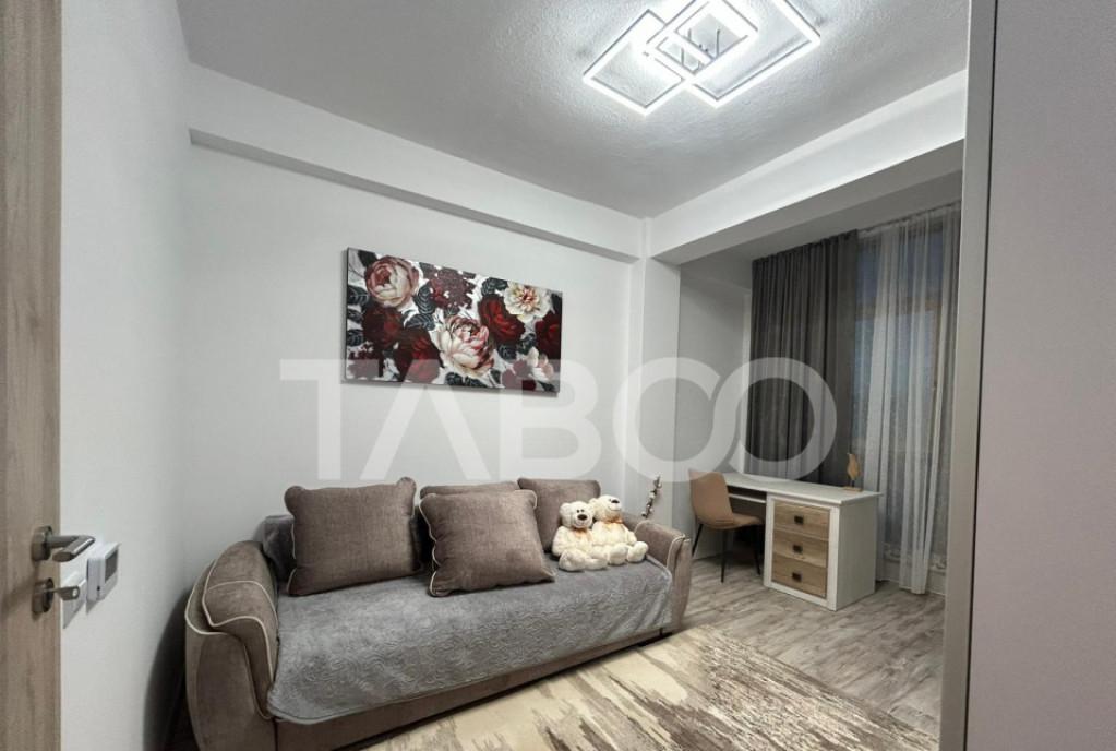 Apartament 3 camere mobilat si utilat complet cu balcon de