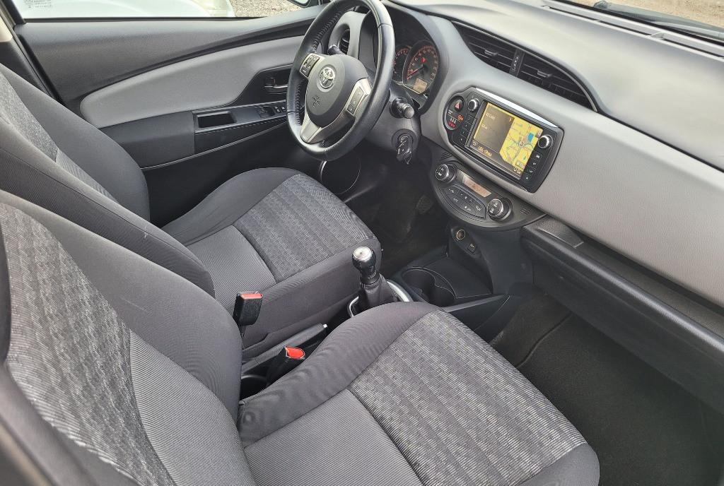 Toyota Yaris 2016 5 999 eur