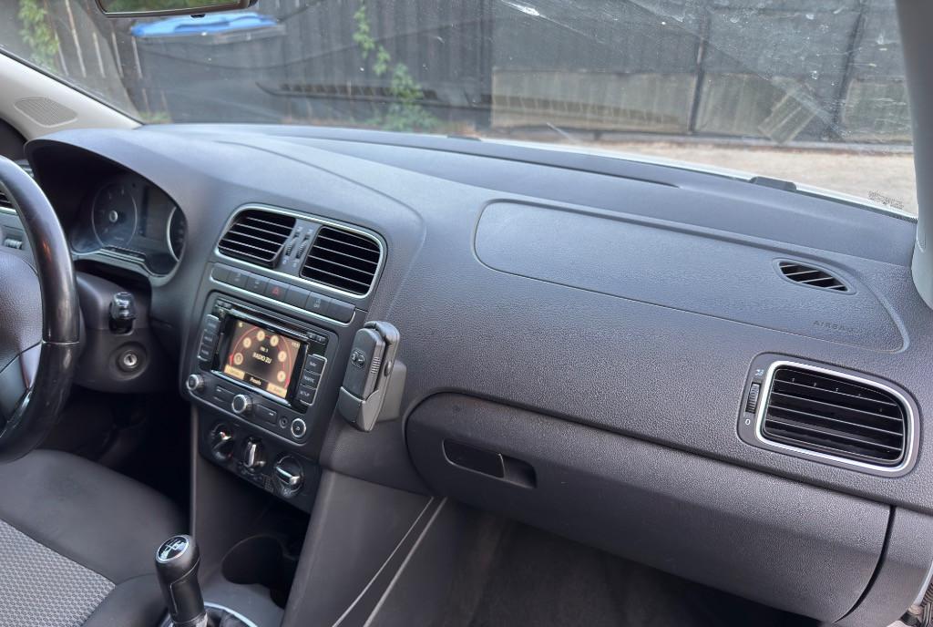 Ww polo R-line blue motion 1 2Tdi 2011 4 950 eur