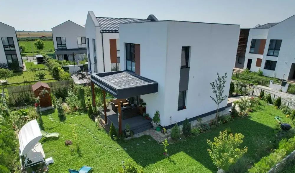 Casa 15 km de Bucuresti