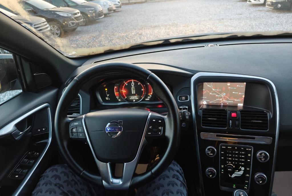 Volvo XC60 Momentum 2017 2 0d euro 6 Automat 11 900 eur