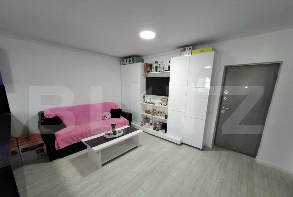 Apartament semidecomandat cu 2 camere parcare inclusa zona