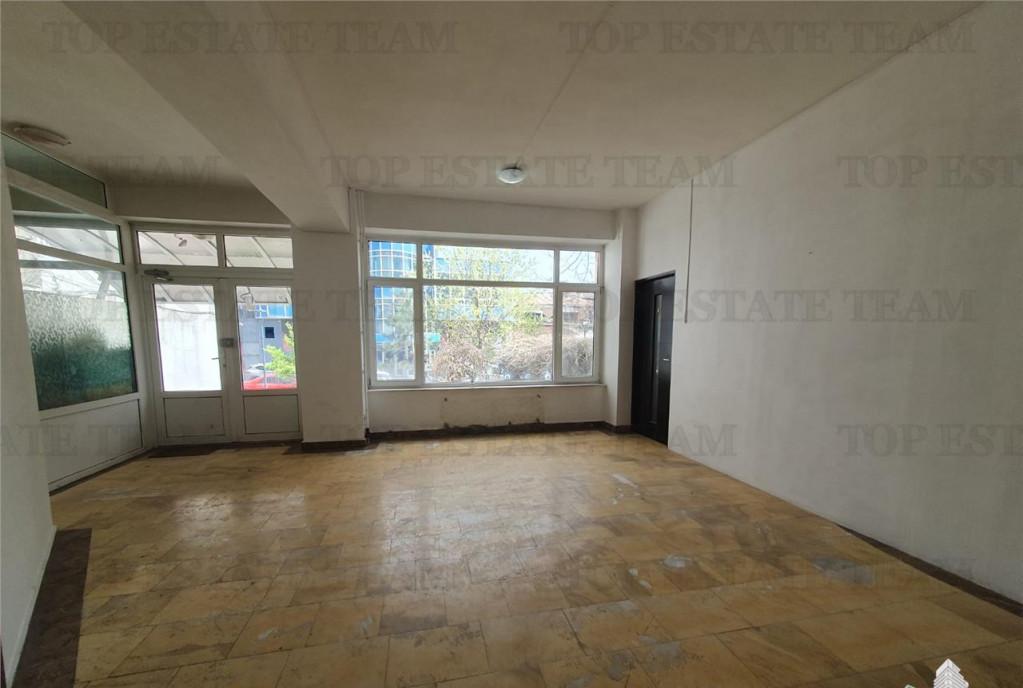 Locuinta cu teren generos garaj si terasa in Agigea