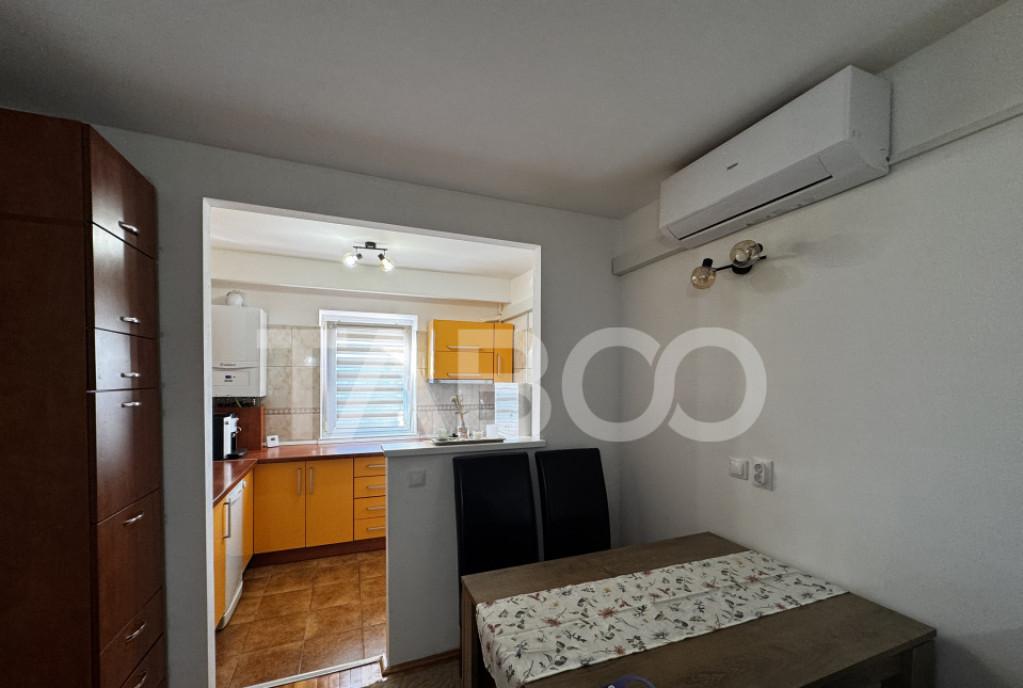 Apartament renovat complet 2 camere 2 balcoane decomandat Si