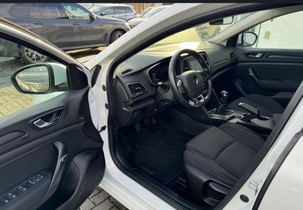 Renault Megane 4 1 5 dci 2019 11 10 400 eur