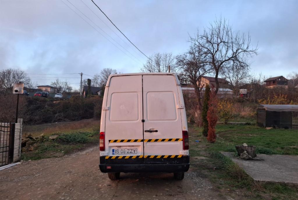 Mercedes sprinter 3loc 1850e 1 850 lei