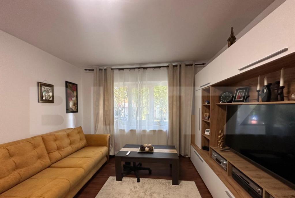 Apartament complet renovat mobilat utilat Zona Racadau