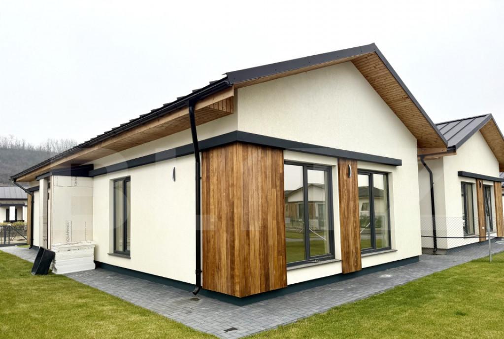 Apartament cu 3 camere Targu Secuiesc