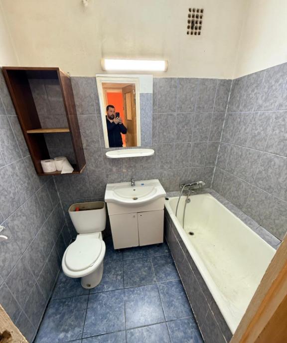 Proprietar apartament 3 camere situat in strada Aleea Callatis