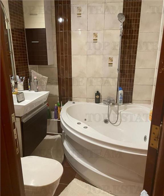 Apartament 2 camere decomandat 52mp confort 1 sporit Petre