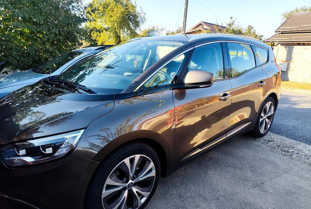 Renault Grand Scenic 10 850 eur