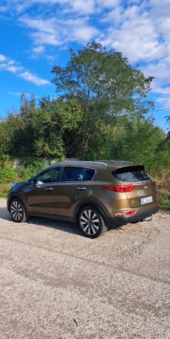 Kia Sportage 2016 2 0 185 CP 4x4 AWD 130 000 km 15 000 eur