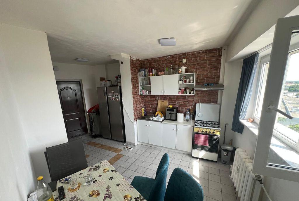 3 camere decomandat metrou Aparatorii Patriei sector 4