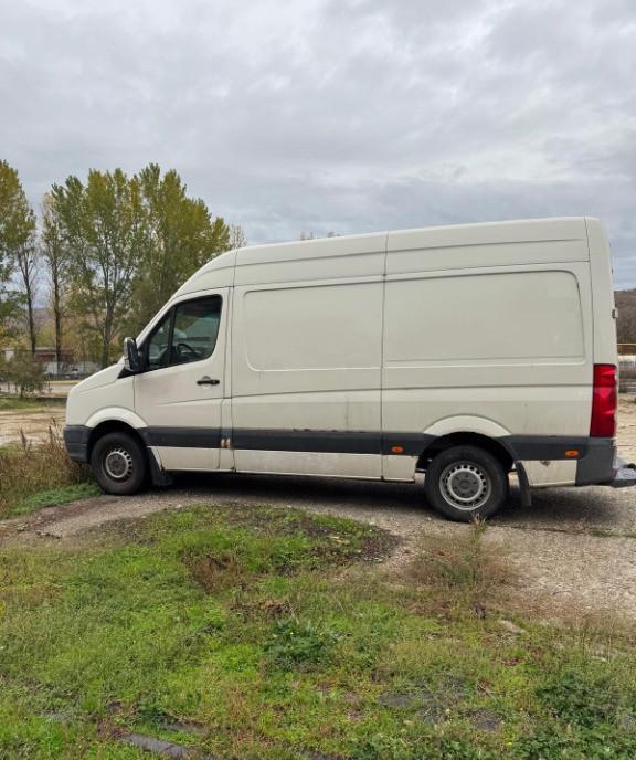 Volkswagen Crafter 2010 2 5 TDI 3 500 eur