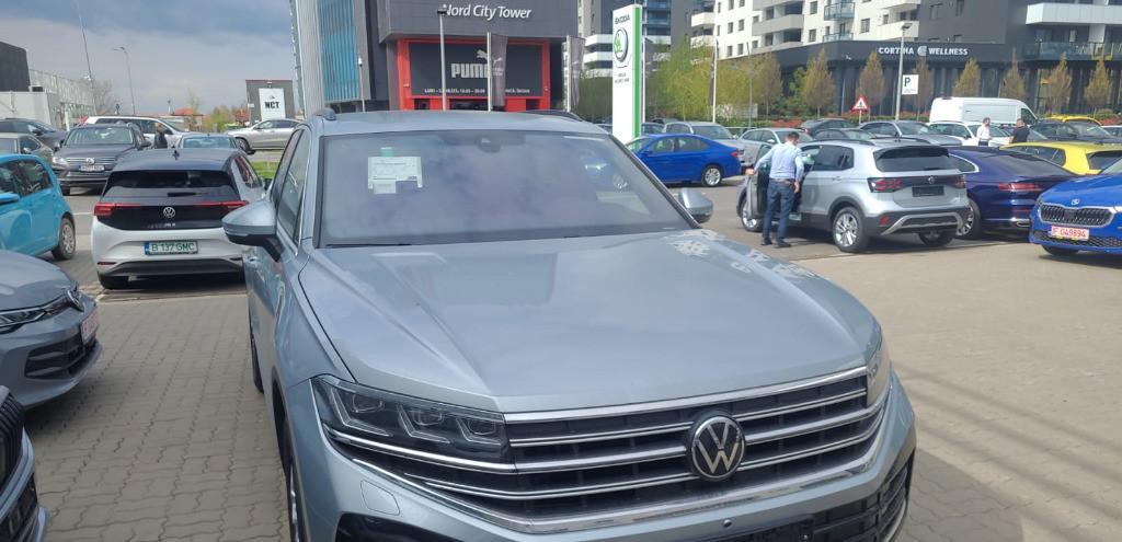 Volkswagen Touareg V6 TDI 4MOTION Elegance - 286CP / 590km 64 500 eur