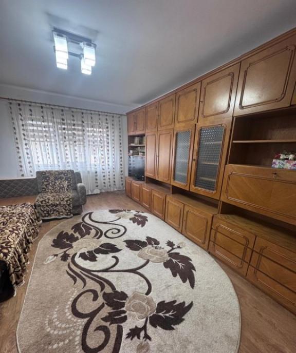 Apartament 3 camere zona Calea Bucovinei Radauti