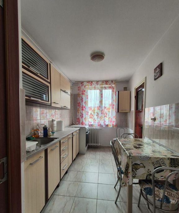 Apartament 3 camere Auchan Titan vanzare sau Inchiriere