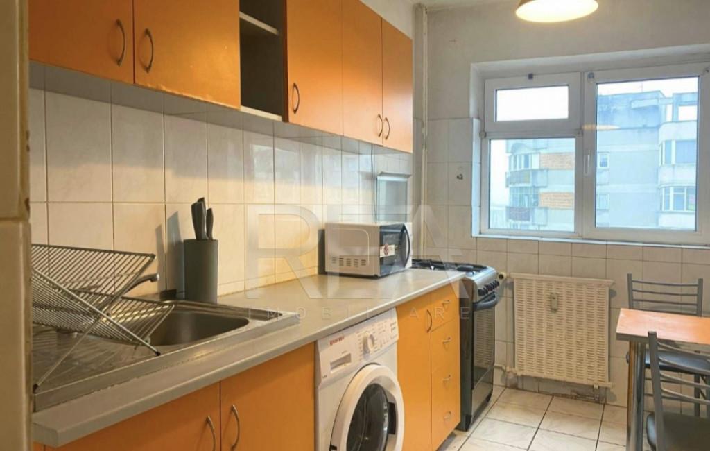 3 camere 9/10 72mp Ghencea Str Constantin Titel Petrescu