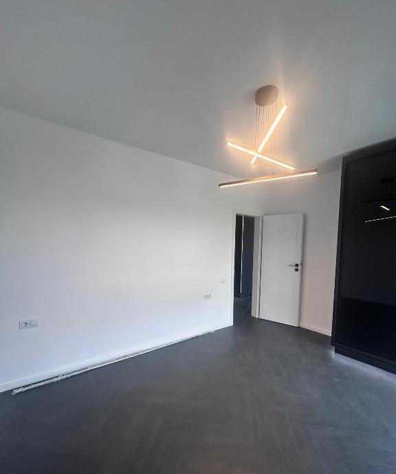 Apartament nou zona Carrfour Teilor Floresti