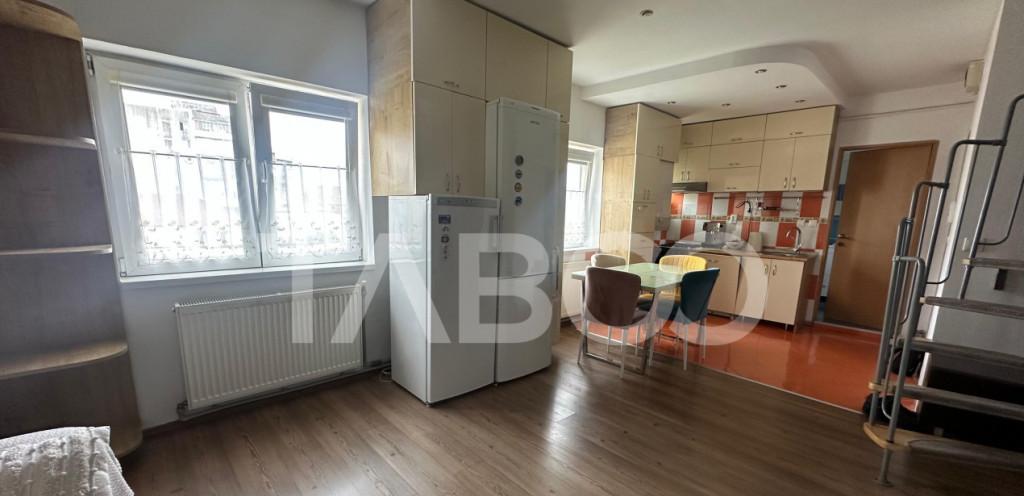 Apartament mobilat utilat 80 mpu la mansarda zona Rahovei Si