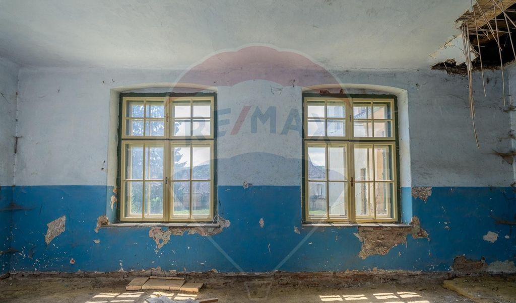 Fosta scoala saseasca semnata de Fritz Balthes -