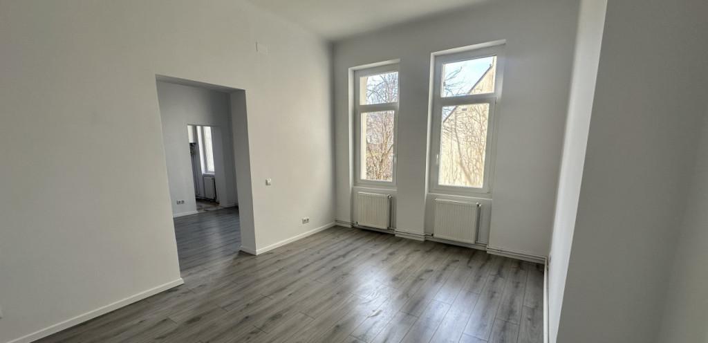 Spatiu birouri/comercial 90mp zona Calea Dumbravii