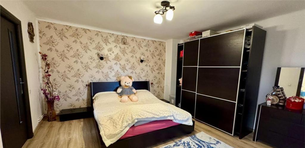 Casa stil curte garaj Central Brancovenesti Mures film T