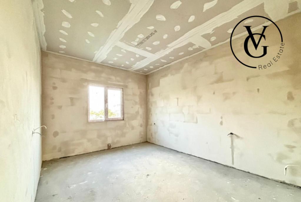 Casa de 3 camere Lumina predare la cheie