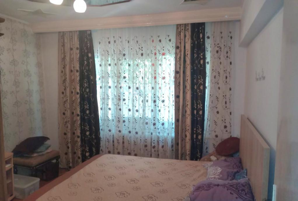 Inchiriez apartament 3 camere in Drumul Taberei la 5 min de metrou