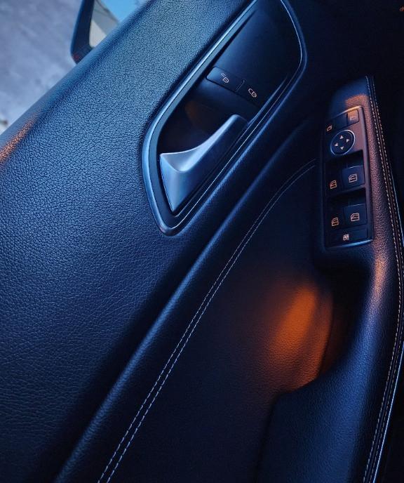 Mercedes- Benz CLA 13 000 eur