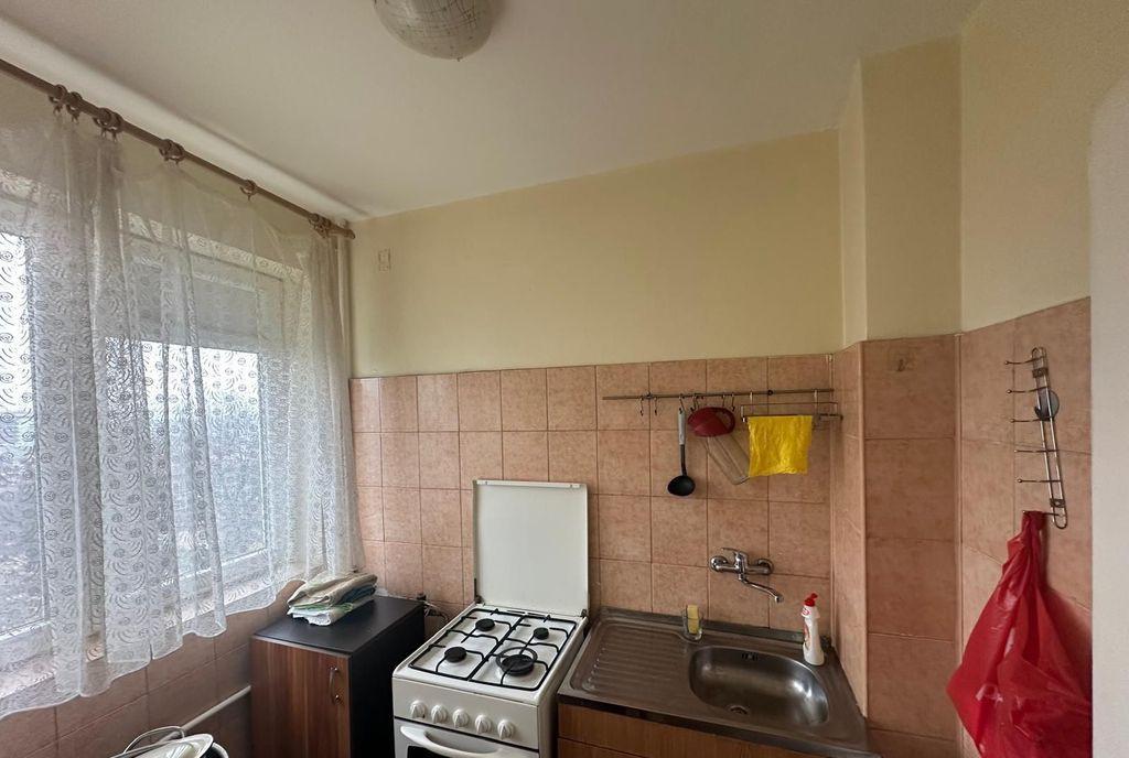 Garsoniera Metrou Aparatorii Patriei