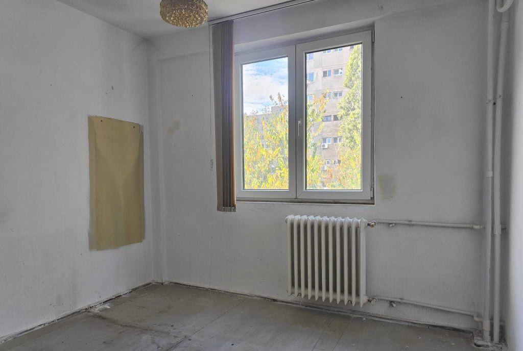 Garsoniera Metrou Aparatorii Patriei