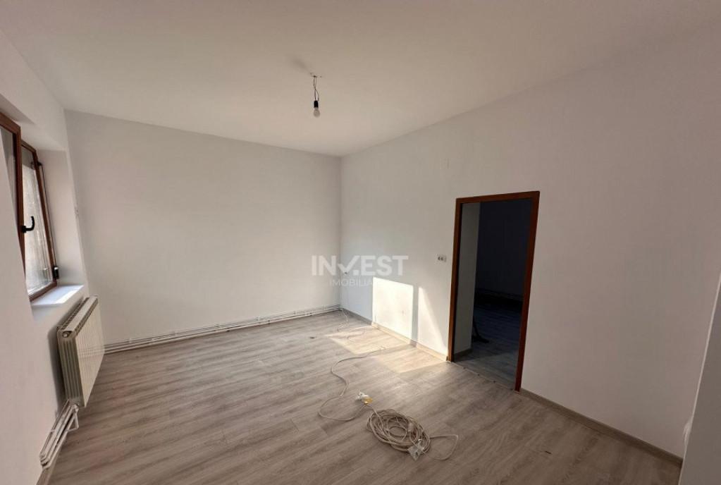 Podu Ros apartament 2 camere bloc fara risc etajul 2