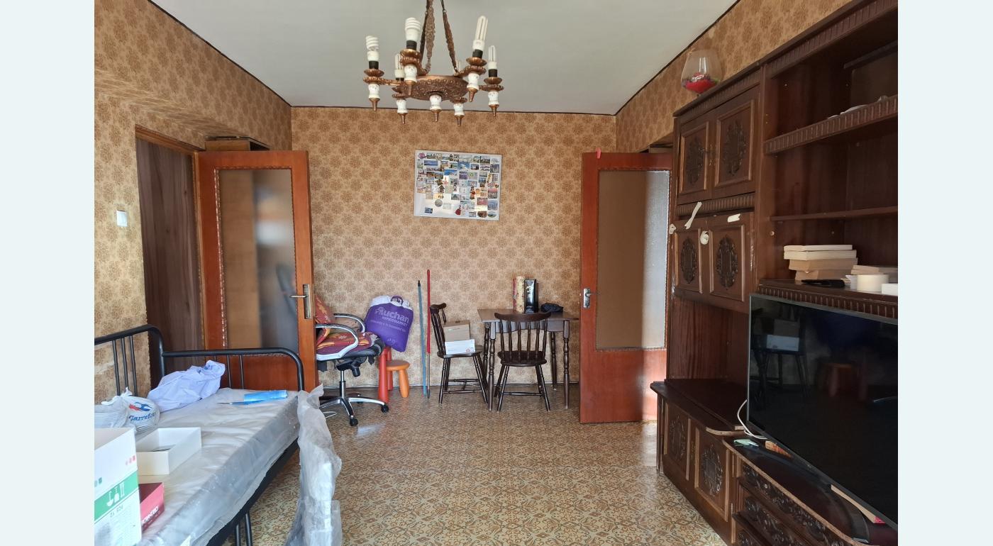 Metrou Gorjului-Militari 2 bai 1980 bloc monolit-Vanzare