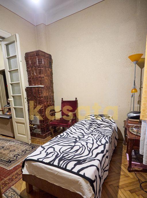 Casa clasica de vanzare cu potential premium in zona