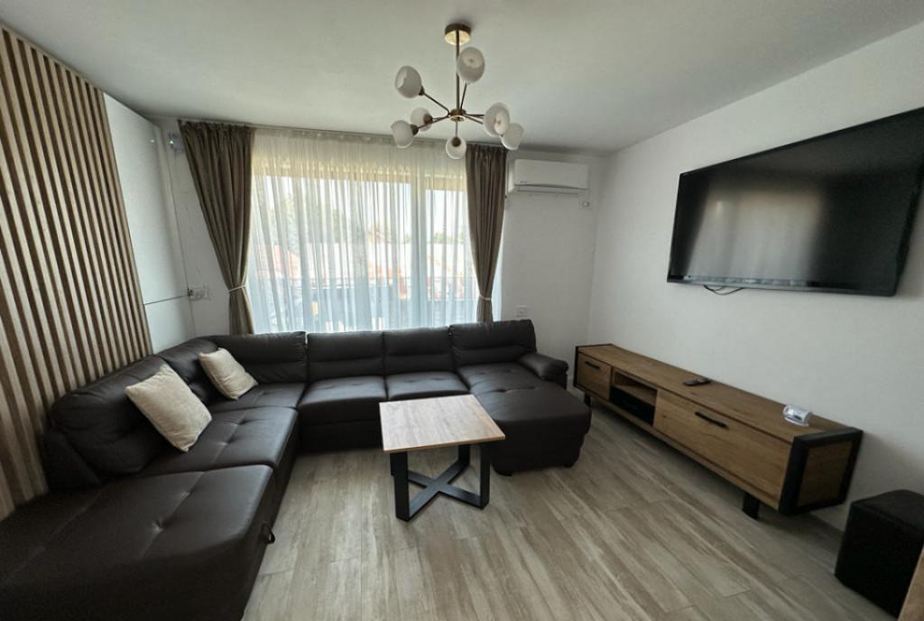 Apartament 2 camere bloc nou zona Coloana Infinitului