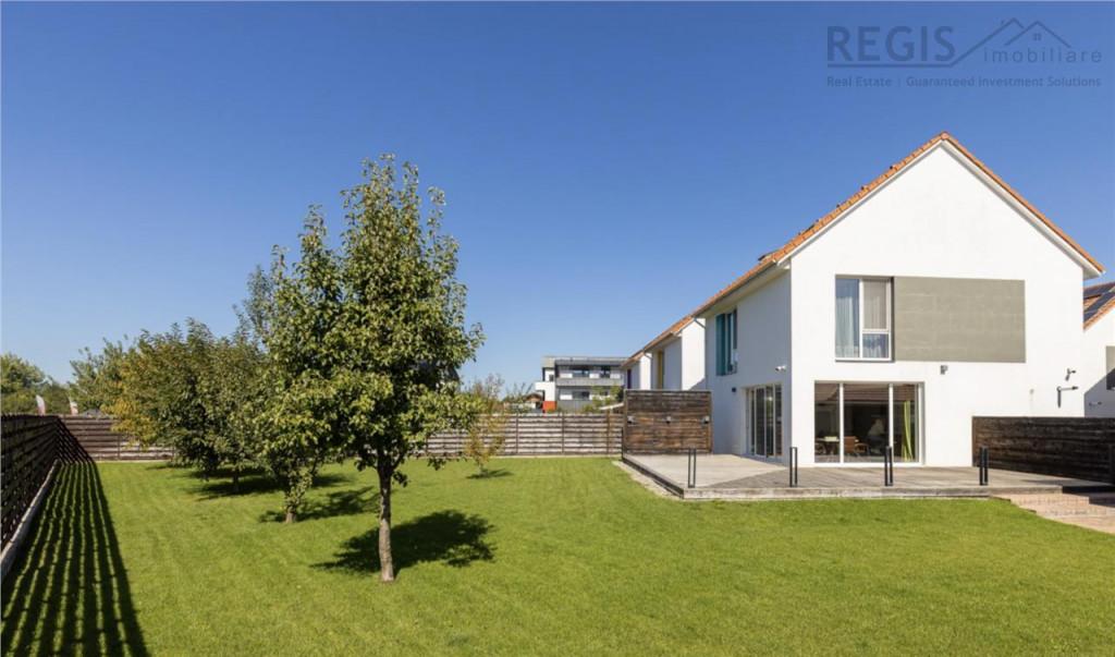 Casa 2020 500 mp curte de inchiriat Brasov